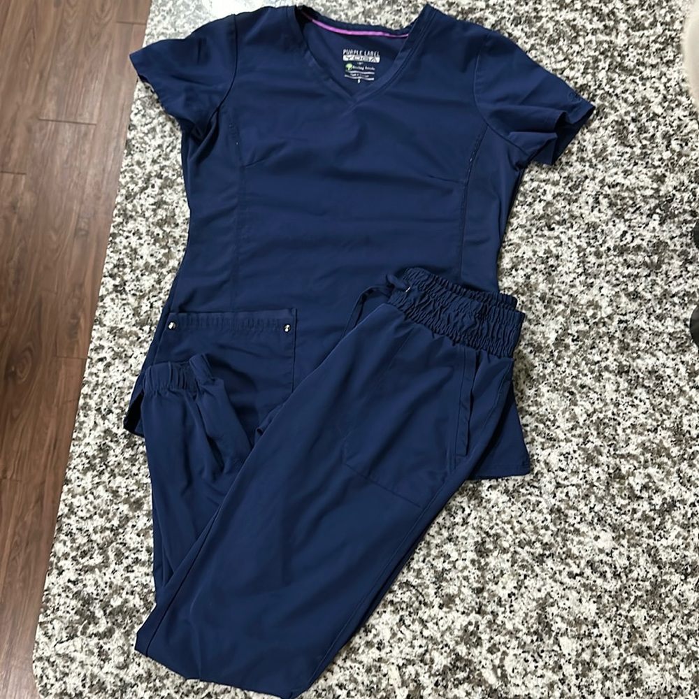 Navy blue Healing Hands Scrubs!